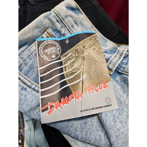 Dakota Blue Bedazzled Stonewash Jeans Womens size 9 NEW WITH TAGS - Picture 5 of 10